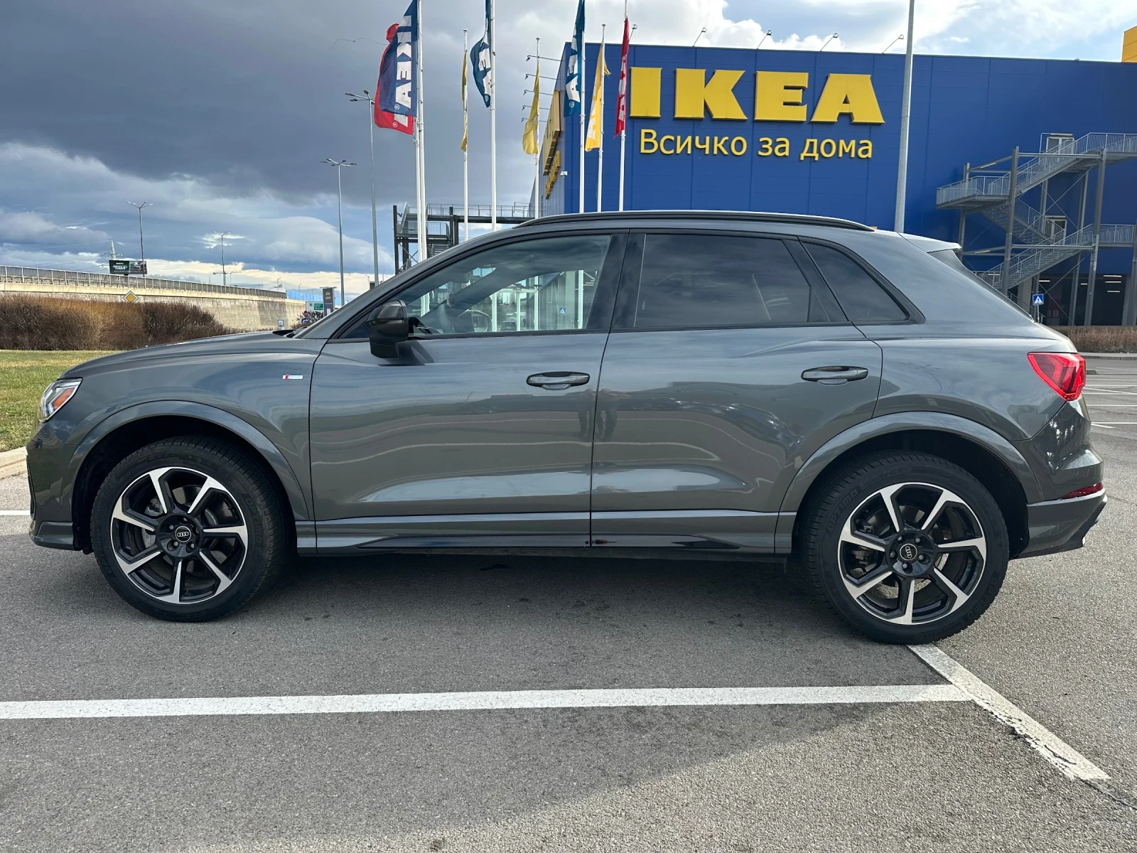 Audi Q3 45 TFSI 3xS-Line, Black Optic, Pano, Leather - изображение 5