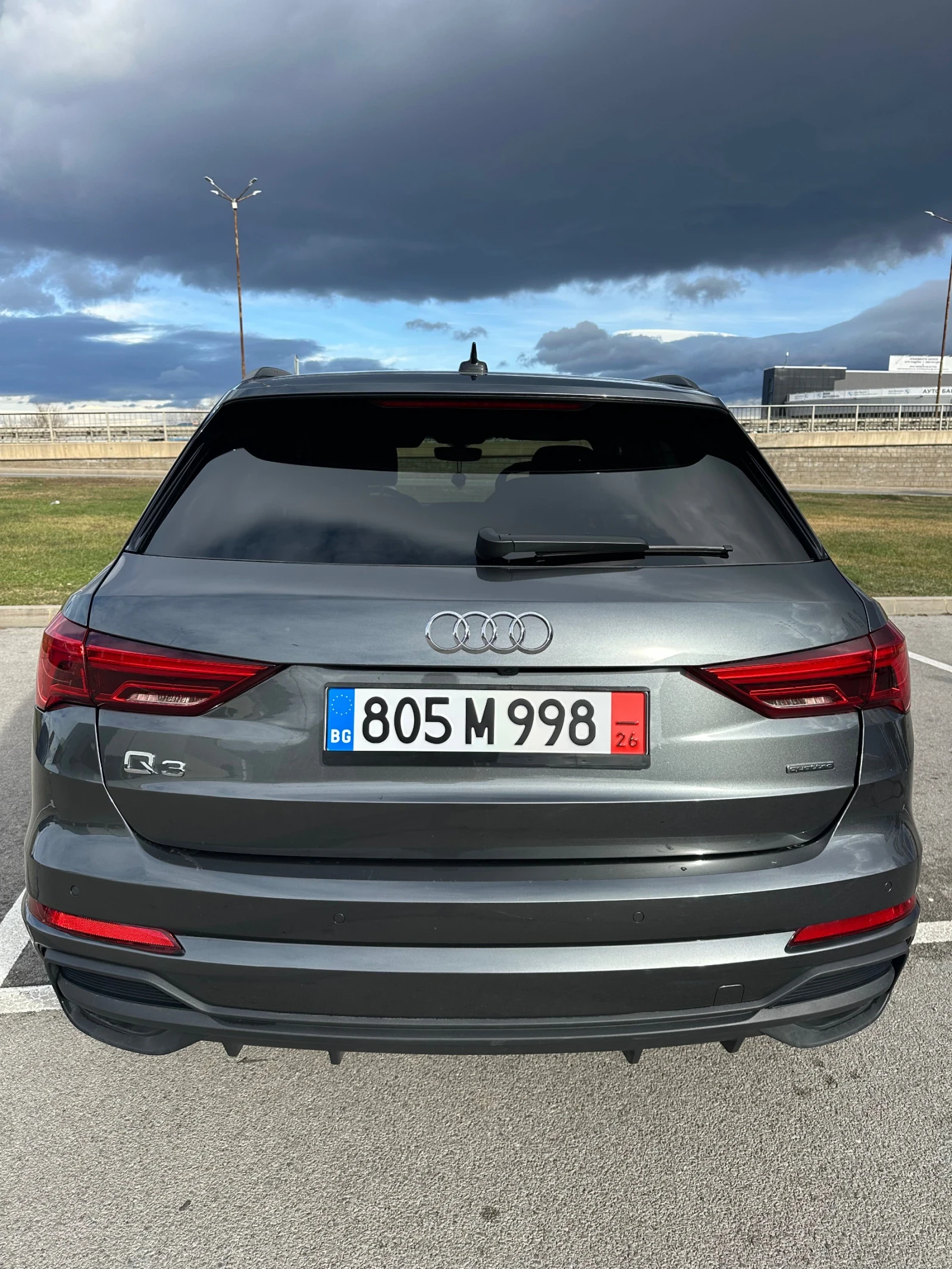 Audi Q3 45 TFSI 3xS-Line, Black Optic, Pano, Leather - изображение 3