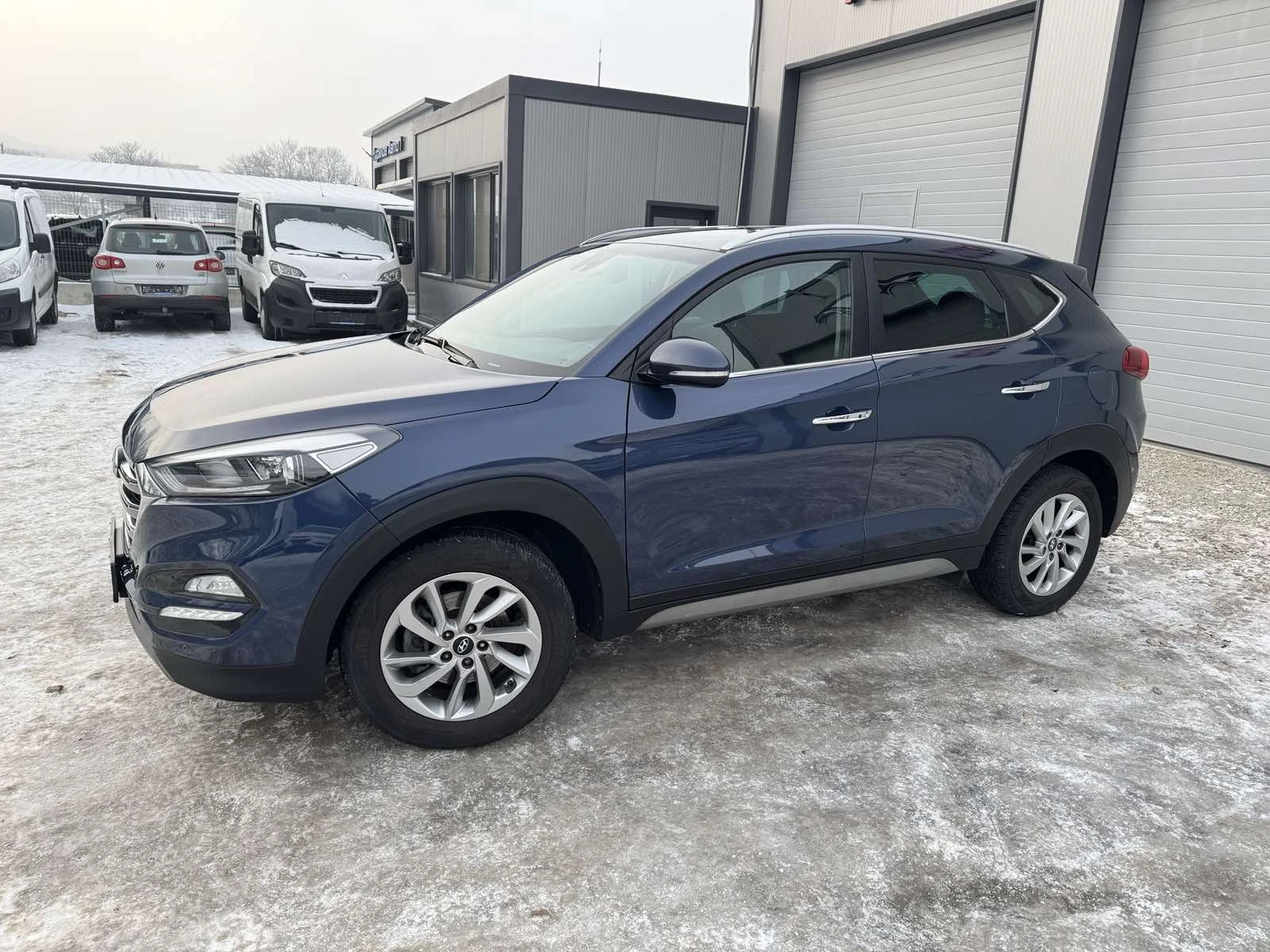 Hyundai Tucson 1.7CRDI* LED* NAVI* TOP* EVRO6 - изображение 4