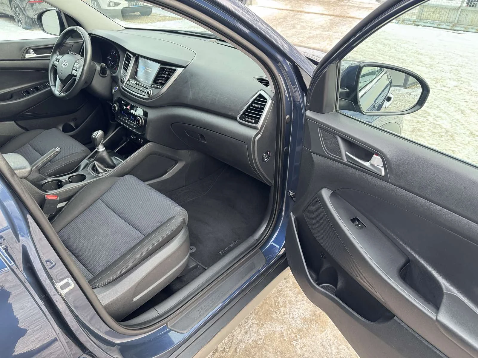 Hyundai Tucson 1.7CRDI* LED* NAVI* TOP* EVRO6 - изображение 10