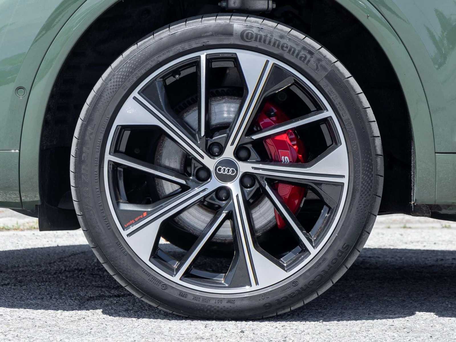 Audi SQ5 3.0T Technik ФУЛ ЕКСТРИ, ЦЕНА ДО БГ, снимка 4 - Автомобили и джипове - 54989432