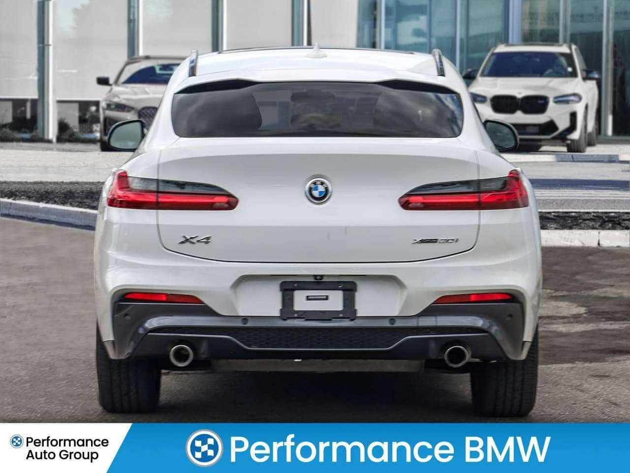 BMW X4 Premium Enhanced M Sport Pkg Harman Kardon  CARFAX, снимка 13 - Автомобили и джипове - 55297009