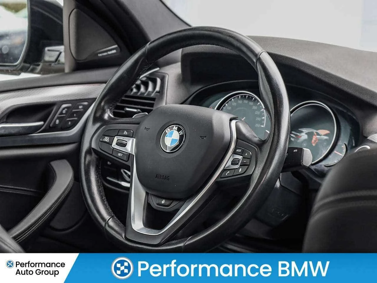 BMW X4 Premium Enhanced M Sport Pkg Harman Kardon  CARFAX, снимка 8 - Автомобили и джипове - 55297009
