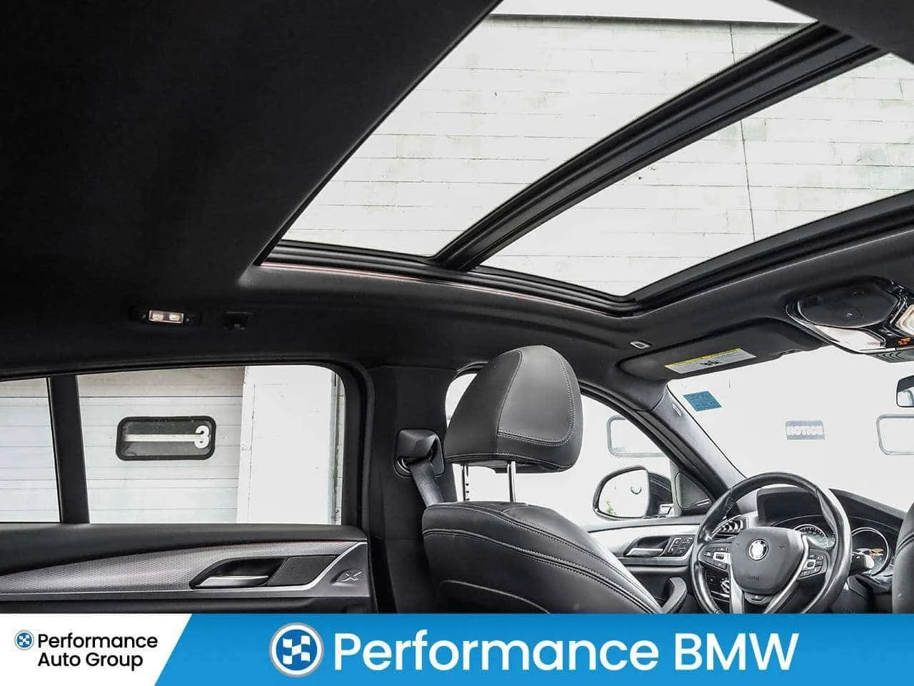 BMW X4 Premium Enhanced M Sport Pkg Harman Kardon  CARFAX, снимка 7 - Автомобили и джипове - 55297009