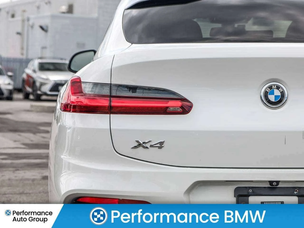 BMW X4 Premium Enhanced M Sport Pkg Harman Kardon  CARFAX, снимка 17 - Автомобили и джипове - 55297009
