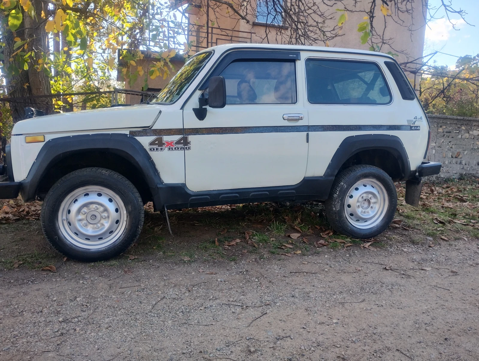 Lada Niva, снимка 7 - Автомобили и джипове - 56727588