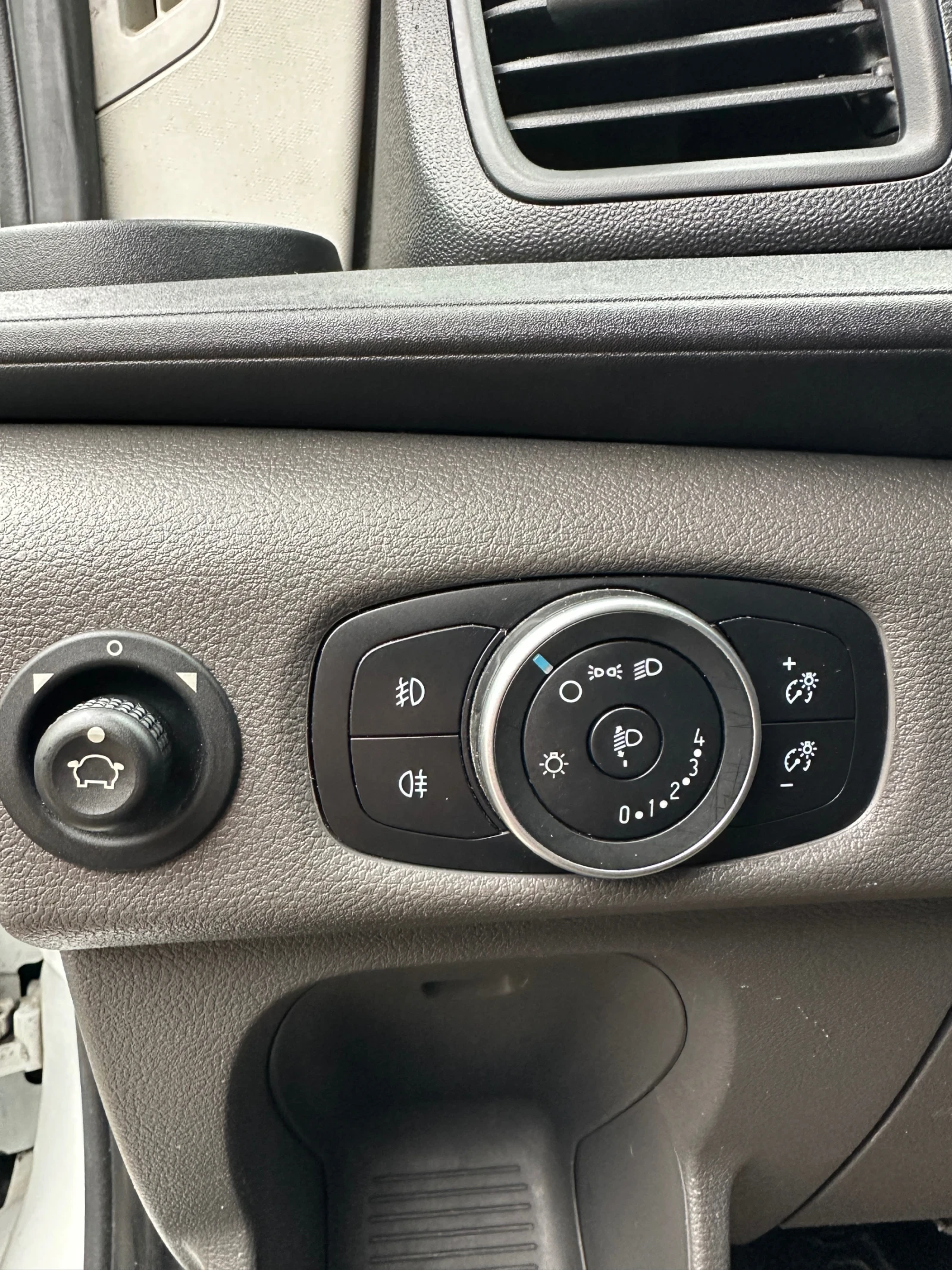 Ford Transit 2.0TDCI 131   | Mobile.bg   17