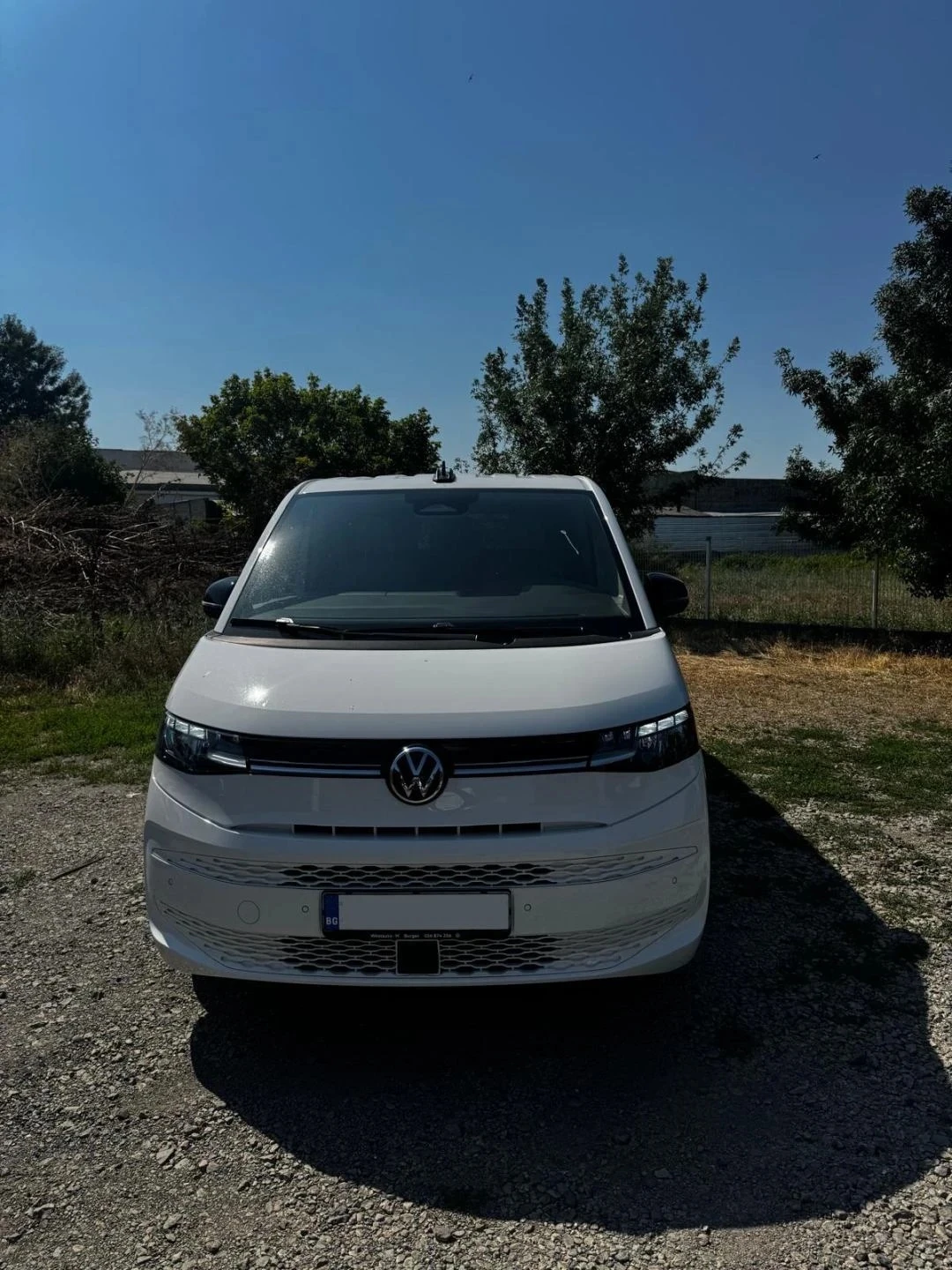 VW Multivan Life L 2.0 TDI DSG 150 к.с., снимка 2 - Бусове и автобуси - 55649925