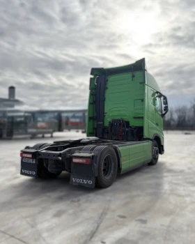 Volvo Fh (2-Броя Камиони) Паркинг охладители , снимка 6