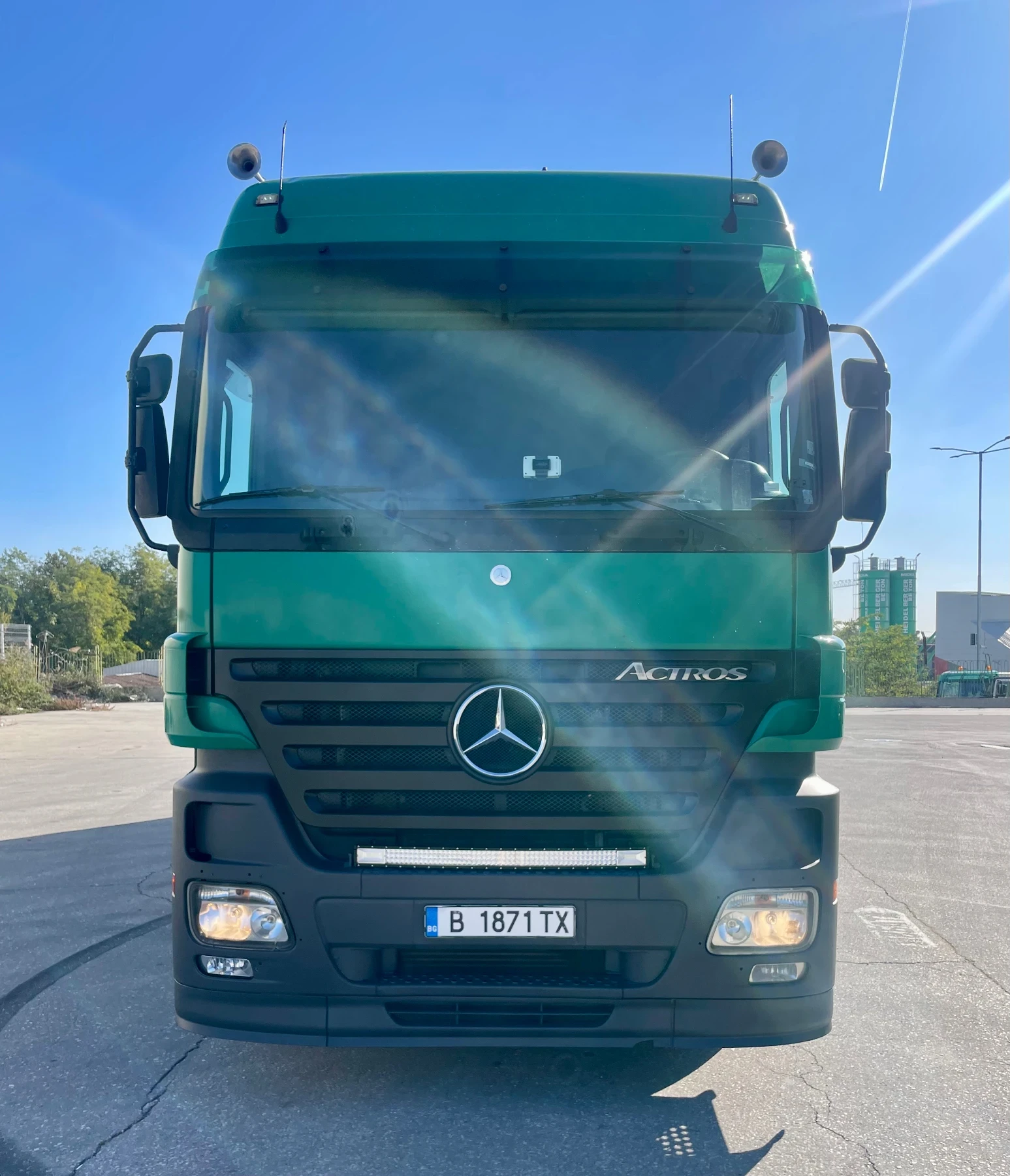 Mercedes-Benz Actros Mega 2541 - изображение 3