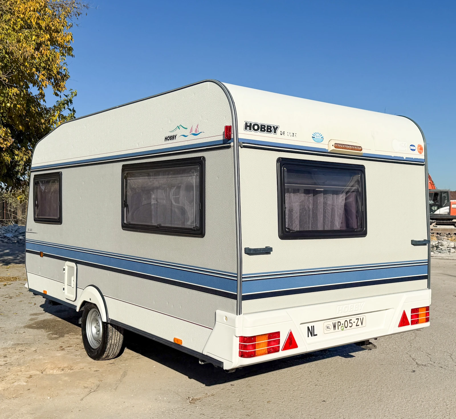 Каравана Hobby DeLuxe 450 + форселт - изображение 2