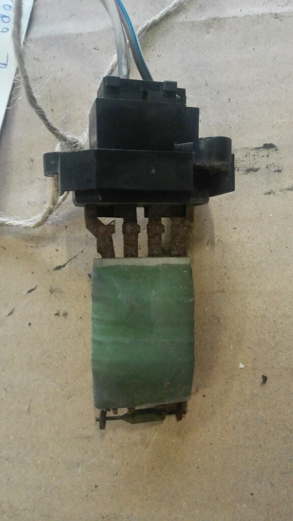 Реостат парно Форд Транзит 2,4тд