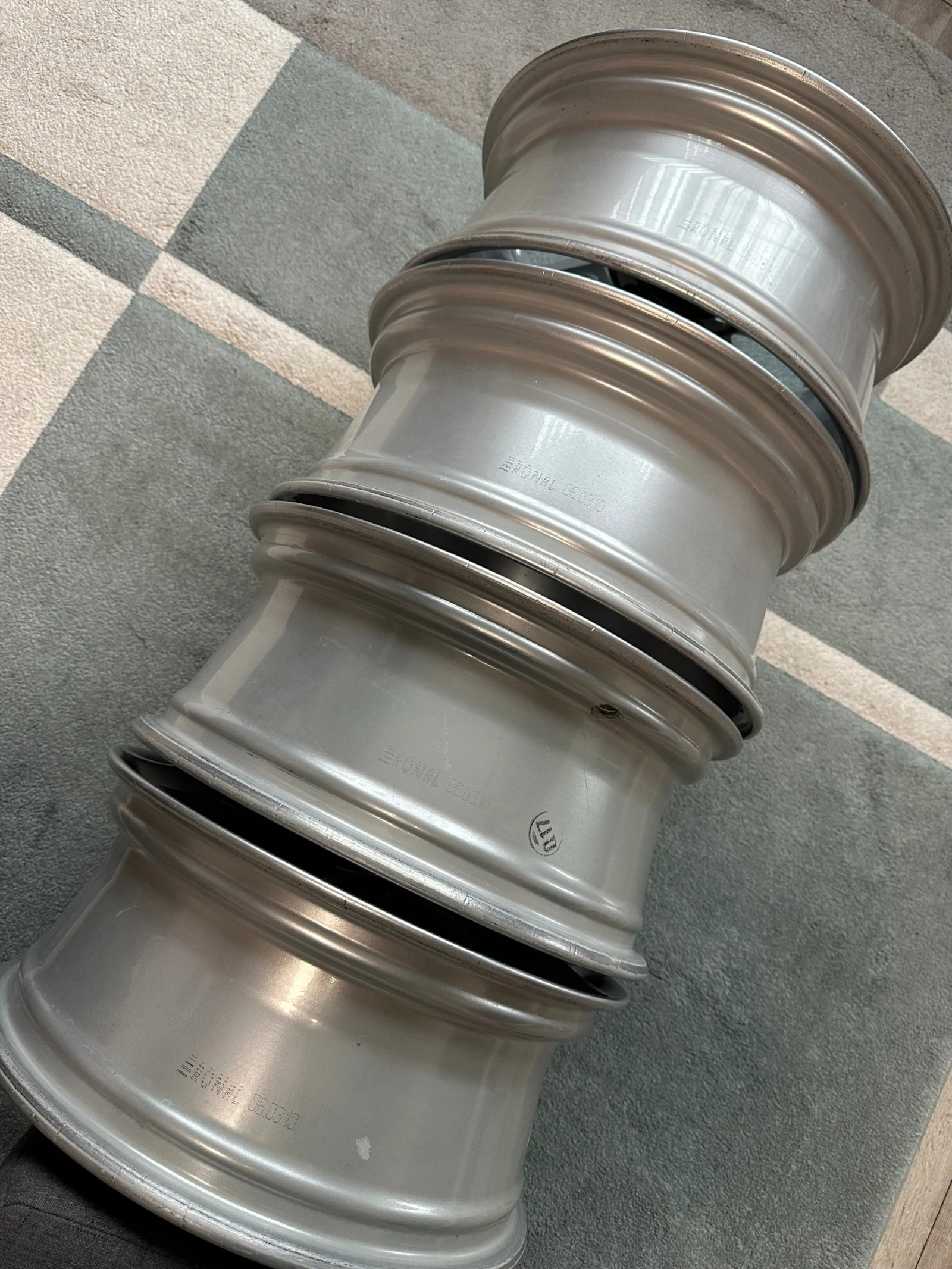 Джанти за Mercedes-Benz, снимка 17 - Гуми и джанти - 51249772