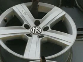 VW Golf 7     1.6TDI и 1.2TSI, снимка 17