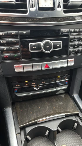 Mercedes-Benz E 200, снимка 6