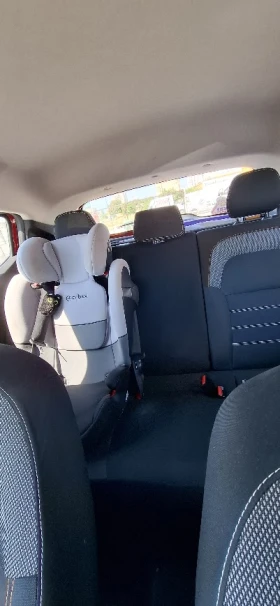 Dacia Sandero, снимка 6