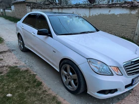 Mercedes-Benz E 200, снимка 5