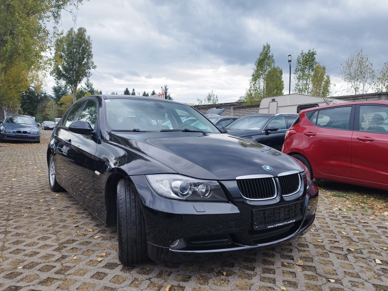 BMW 318 2.0i 129k.s.KLIMATRONIK XENON, снимка 3 - Автомобили и джипове - 42935540