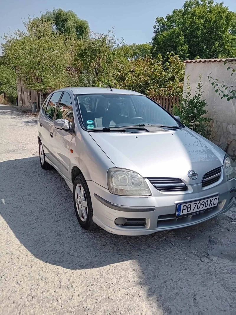 Nissan Almera tino Tino, снимка 1 - Автомобили и джипове - 47390992