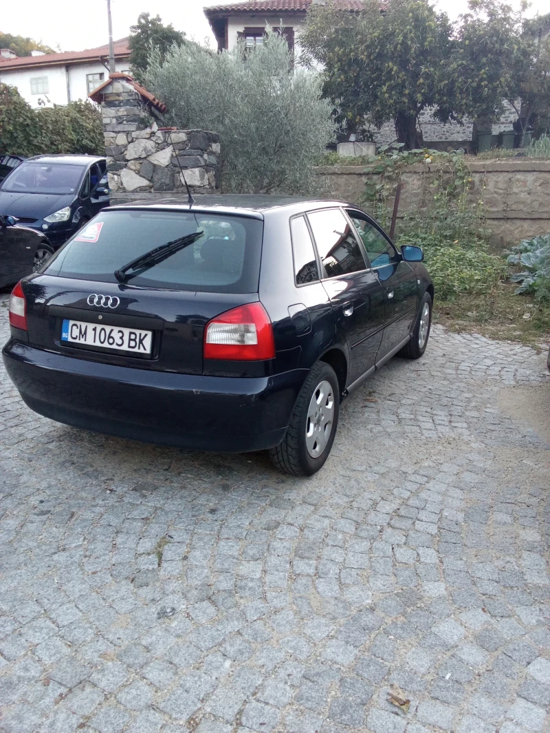 Audi A3 1.6i, снимка 3 - Автомобили и джипове - 47466034