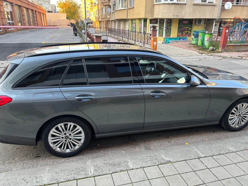 Mercedes-Benz C 220, снимка 5 - Автомобили и джипове - 48479293