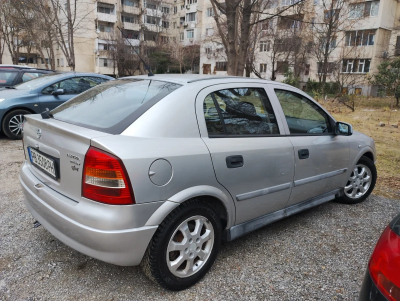 Opel Astra, снимка 4 - Автомобили и джипове - 48358203