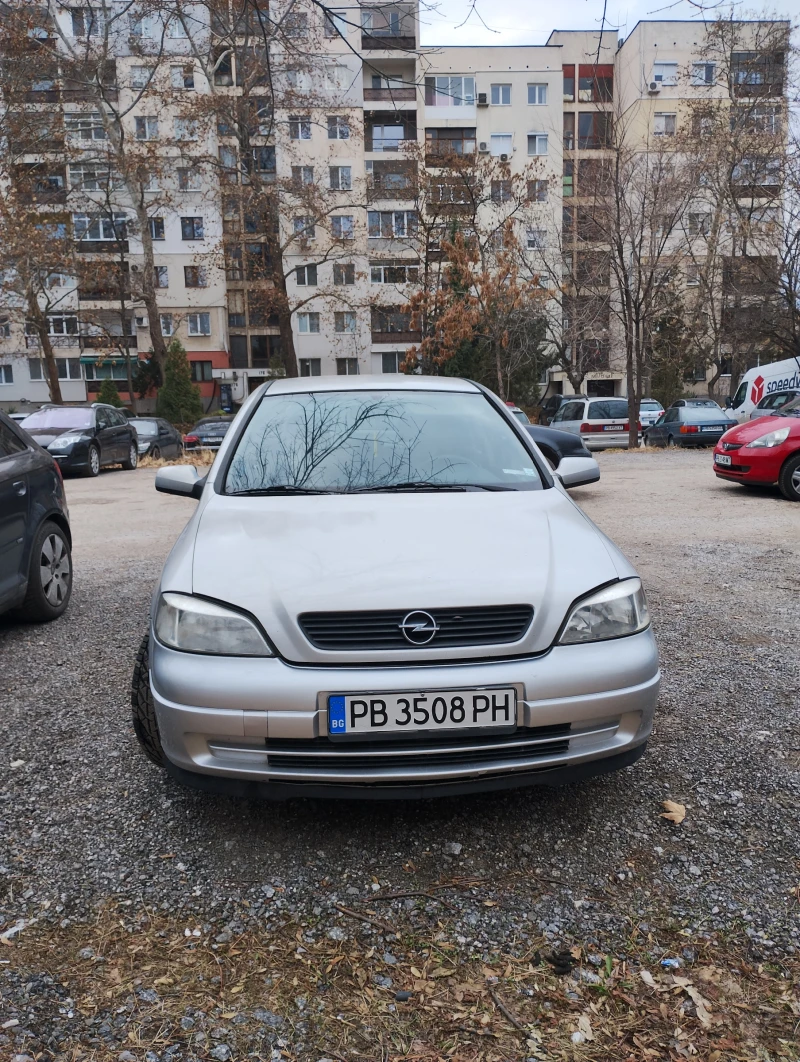 Opel Astra, снимка 1 - Автомобили и джипове - 48358203