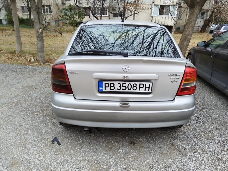 Opel Astra, снимка 3 - Автомобили и джипове - 48358203