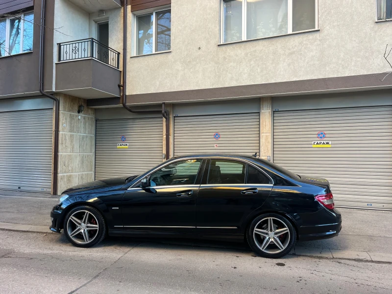 Mercedes-Benz C 320 6.3-Amg/Нави/Кожа/Full+ Регистрирана+ Обслужена, снимка 12 - Автомобили и джипове - 48469761