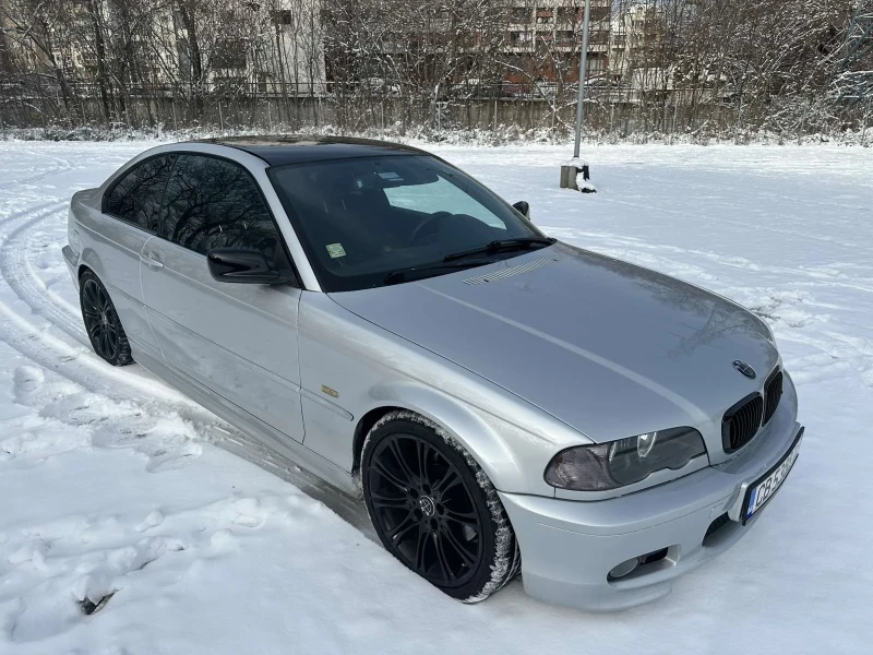 BMW 330, снимка 14 - Автомобили и джипове - 48664279