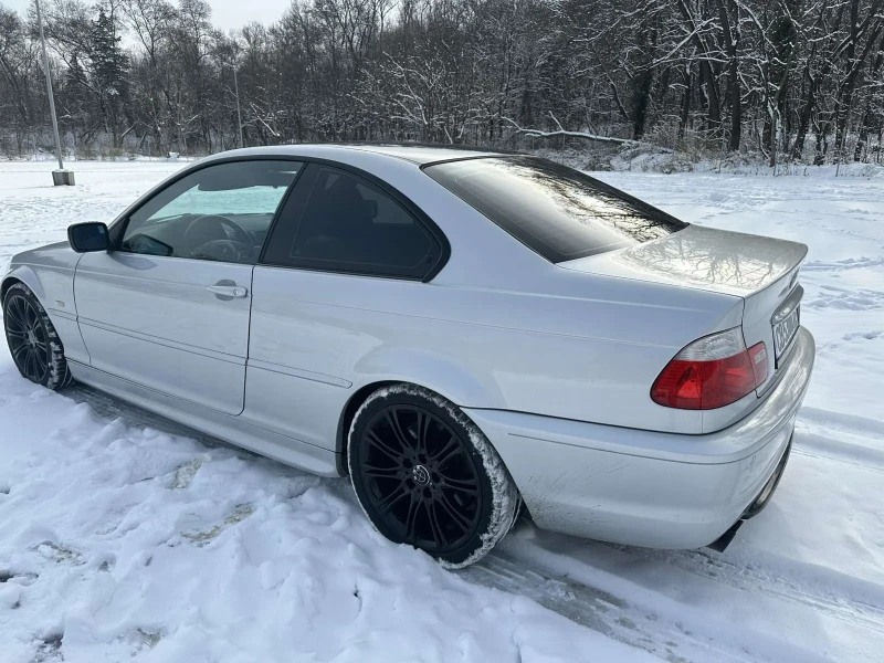 BMW 330, снимка 8 - Автомобили и джипове - 48664279