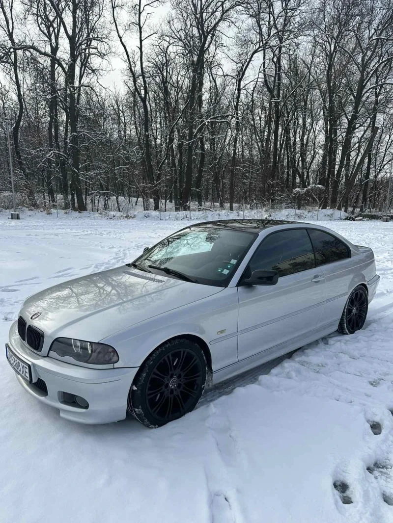 BMW 330, снимка 17 - Автомобили и джипове - 48664279