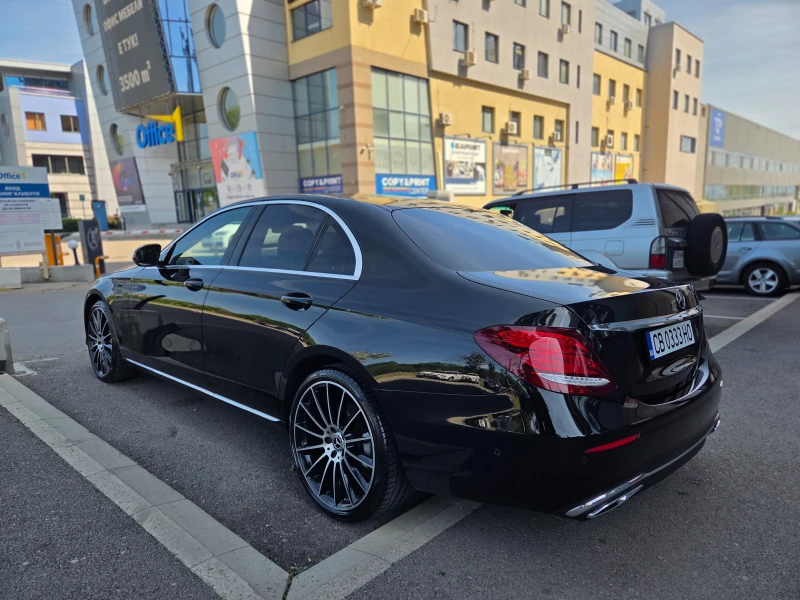 Mercedes-Benz E 400 УНИКАТ 4matic* Burmester* Multibeam* , снимка 10 - Автомобили и джипове - 51765570
