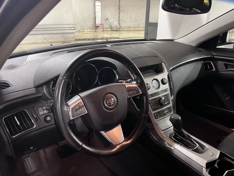 Cadillac Cts, снимка 7 - Автомобили и джипове - 52724370