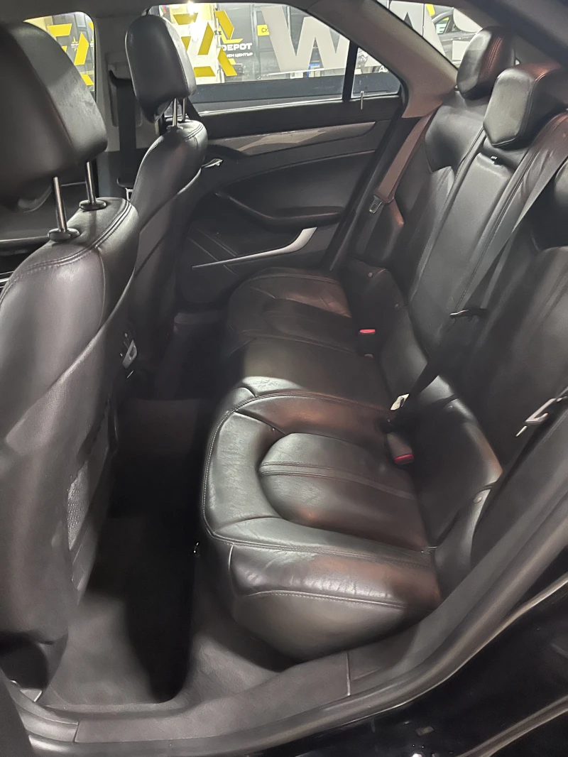 Cadillac Cts, снимка 8 - Автомобили и джипове - 52724370