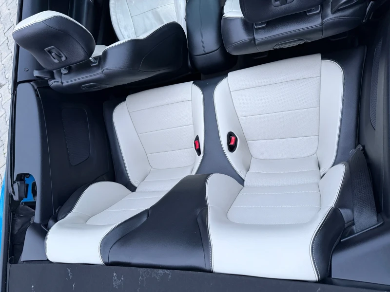 Ford Mustang 2.3 ECOBOOST, снимка 12 - Автомобили и джипове - 52202204