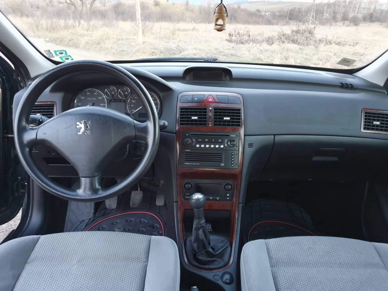Peugeot 307 1.6 GAS, снимка 9 - Автомобили и джипове - 52500511
