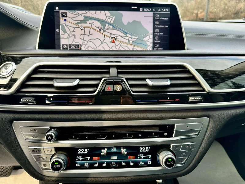 BMW 740 LD X DRIVE LONG/PANO/CAMERA/, снимка 9 - Автомобили и джипове - 52629718