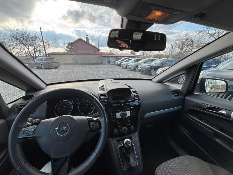 Opel Zafira, снимка 11 - Автомобили и джипове - 52651880