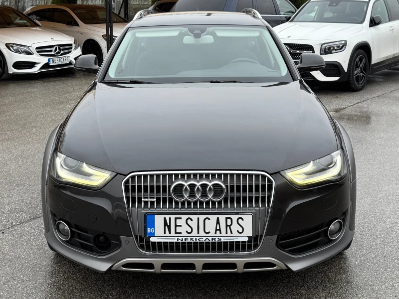 Audi A4 Allroad FACELIFT 2.0TDI quattro FULL DISTRONIC NAVI PDC !!