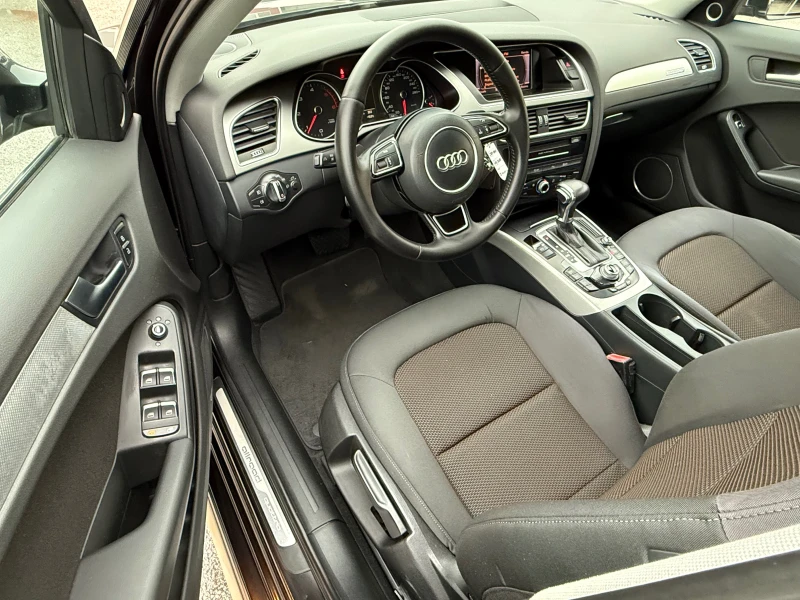 Audi A4 Allroad FACELIFT 2.0TDI quattro FULL DISTRONIC NAVI PDC !!, снимка 10 - Автомобили и джипове - 52877294