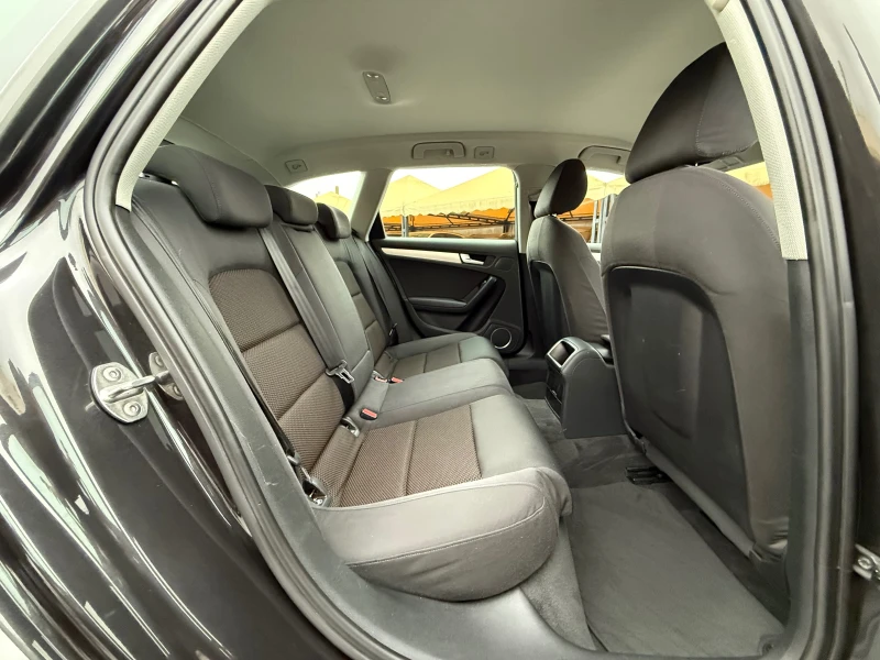 Audi A4 Allroad FACELIFT 2.0TDI quattro FULL DISTRONIC NAVI PDC !!, снимка 15 - Автомобили и джипове - 52877294