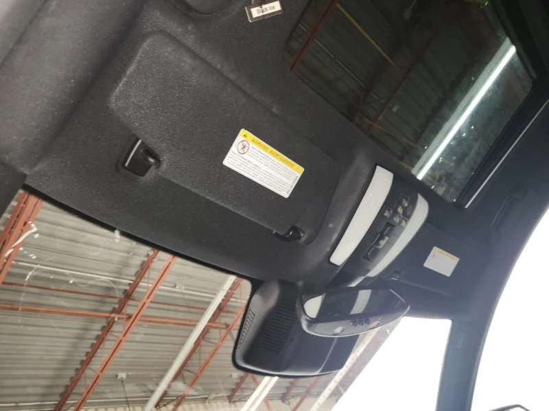 Mercedes-Benz CLS 550 * CARFAX * БЕЗ ПЪРВОНАЧАЛНА ВНОСКА, снимка 13 - Автомобили и джипове - 53120213