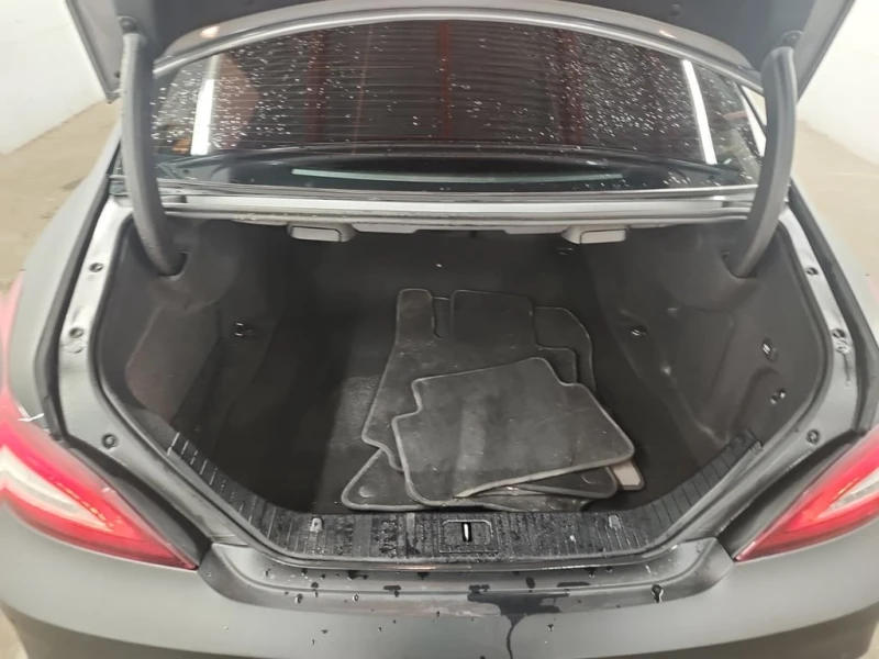 Mercedes-Benz CLS 550 * CARFAX * БЕЗ ПЪРВОНАЧАЛНА ВНОСКА, снимка 16 - Автомобили и джипове - 53120213