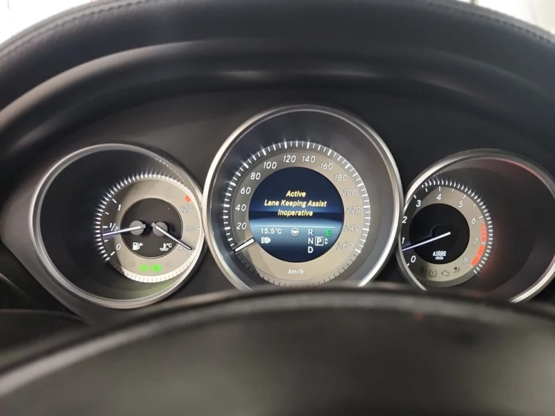Mercedes-Benz CLS 550 * CARFAX * БЕЗ ПЪРВОНАЧАЛНА ВНОСКА, снимка 10 - Автомобили и джипове - 53120213