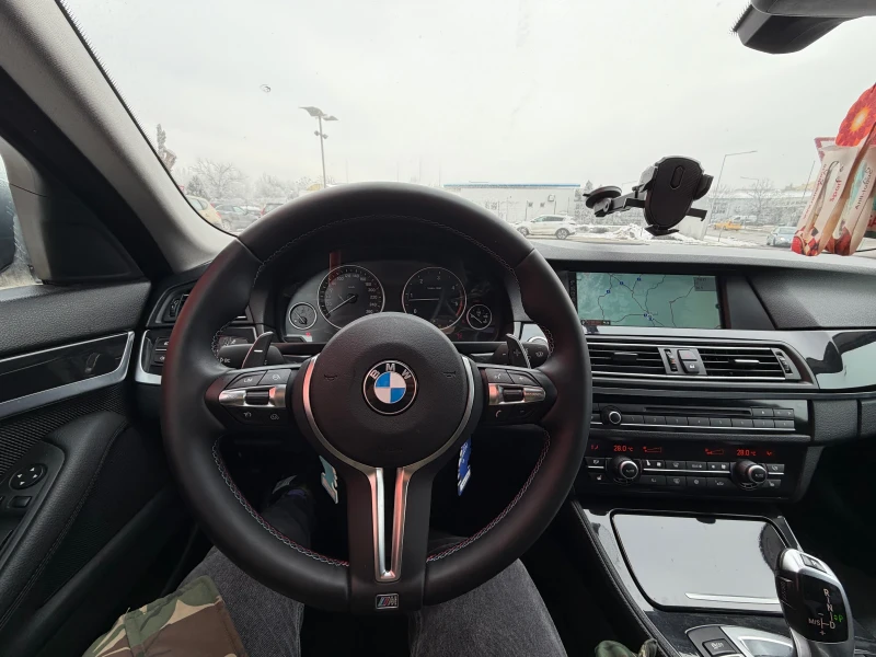 BMW 530 M* Performance* Sport* Navi* LED, снимка 13 - Автомобили и джипове - 53171898