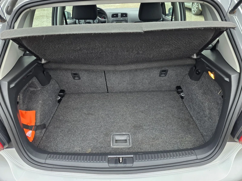 VW Polo 1.2i klima , снимка 11 - Автомобили и джипове - 53503075