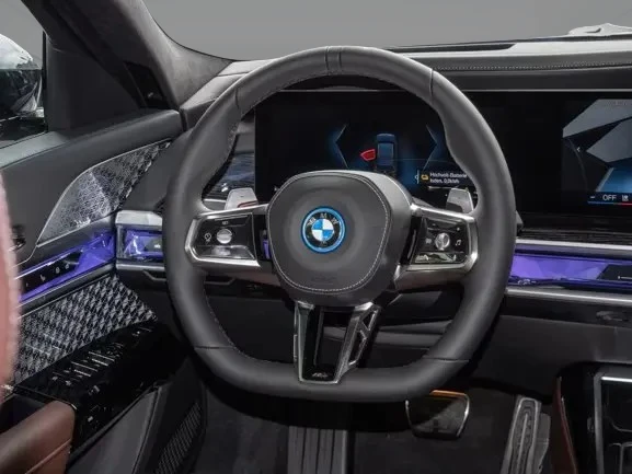 BMW 750 e xDrive M-Sport Pro = NEW =  | Mobile.bg   7