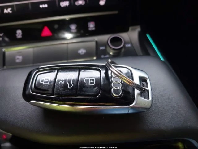 Audi E-Tron S PREMIUM PLUS QUATTRO, снимка 11 - Автомобили и джипове - 54055292