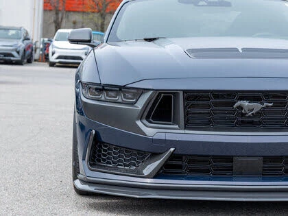 Ford Mustang Dark Horse Fastback RWD, снимка 3 - Автомобили и джипове - 54569220